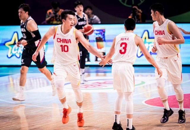 国队防守出, inews